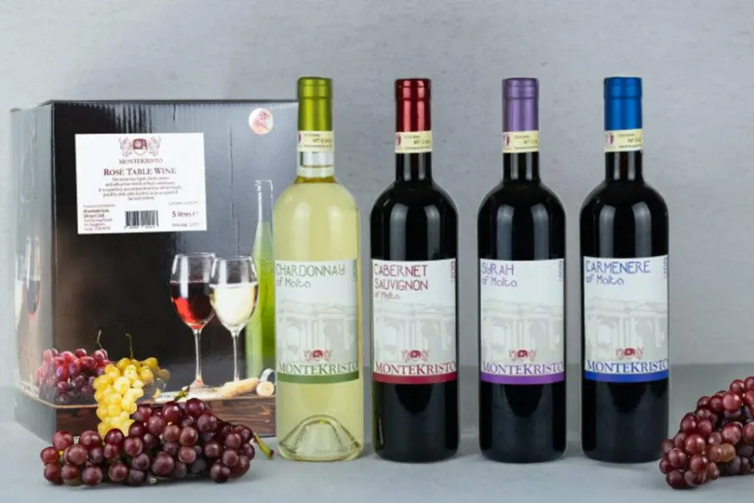 Montekristo estate wines with grapes