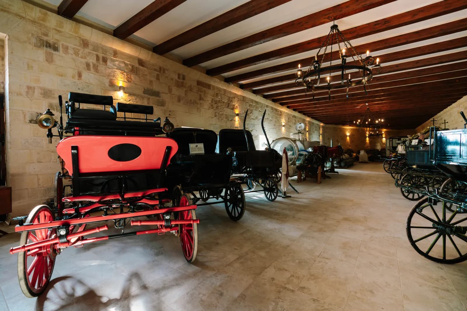 The carriage hall inside the Montekristo museum
